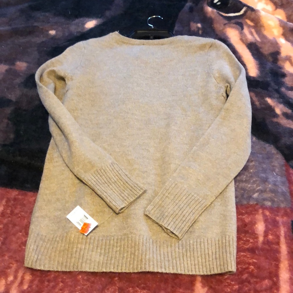 Sweater - Picture 2 of 2